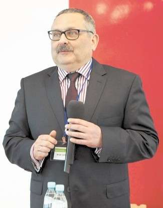 Prof. Lech Panasiuk