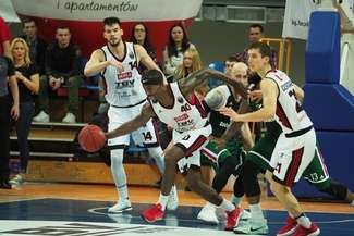 W lubelskim zespole nieźle funkcjonowała ofensywa, a także, co jest nowością, gra na tablicach