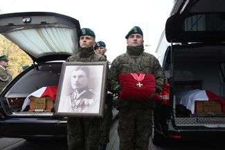 W piątek rano kondukt pogrzebowy wyruszył z Zakładu Medycyny Sądowej w Lublinie