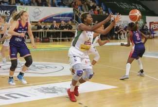 Akademiczki jadą pod Wawel na mecz z drużyną, którą prowadzi doskonale znany w Lublinie Krzysztof Szewczyk