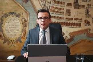 Prokuratorskie zarzuty dla prezydenta Zamościa. Poświadczenie nieprawdy i przywłaszczenie