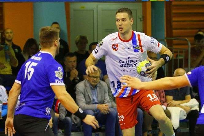 Marko Panić w środowym meczu z KPR Legionowo zdobył pięć bramek<br />
<br />
