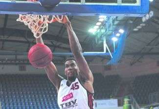 Darryl Reynolds przeciwko GTK Gliwice zaliczył cztery efektowne wsady