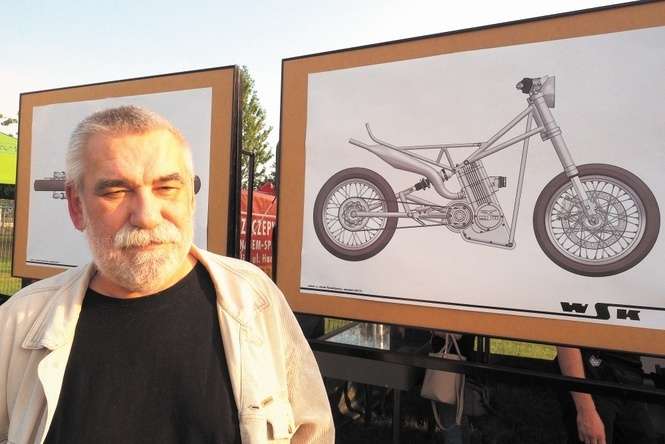 Pierwsze szkice nowego motocykla zaprezentowano podczas ubiegłorocznego zlotu motocykli WSK w Świdniku. Autorem projektu jest Jędrzej Jacek Synakiewicz z Kwidzynia