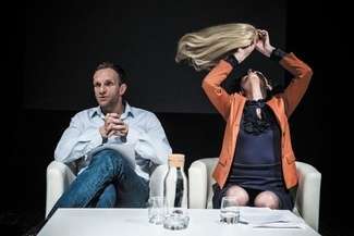 „Malowany Ptak” na podstawie głośnej powieści Jerzego Kosińskiego to spektakl o pamięci i strachu. Jego twórcy - Maja Kleczewska i Łukasz Chotkowski - opowiadają o polskich lękach i pracy nad przedstawieniem