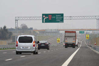 Oznakowanie pryzmatyczne zostanie ustawione pomiędzy węzłami Kurów Zachód i Piaski Wschód