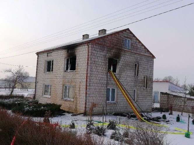 Pożar domu w miejscowości Huta Józefów