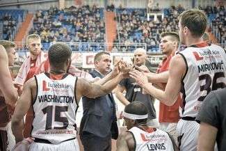 Koszykarze TBV Startu liczą, że przerwę w rozgrywkach spędzą w dobrych humorach