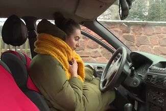 Nastolatka kupiła auto. Kwota ubezpieczenia ją zszokowała