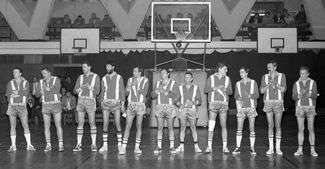 Mecz wspomnień z 1992 roku w hali MOSiR, drużyna Lublinianki: od lewej Jan Krzesiak, Władysław Brzozowski, Janusz Florczak, Edward Ignerski, Adam Chowaniec, Zdzisłąw Szabała, Roman Szczuka, Grzegorz Wallner, Karol Rachowski, Andrzej Kasprzak i Roman Waseńczuk