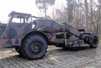 Zgarniarka samojezdna – cena wywoławcza 27 tys. zł 