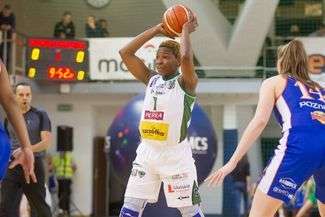 Uju Ugoka z powodów zdrowotnych nie mogła zagrać z Artego. Dziś powinno wyjaśnić się, czy będzie do dyspozycji trenera w niedzielnym meczu