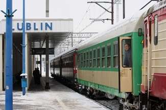 Pesa żąda przesunięcia terminu dostawy pierwszej partii na połowę kwietnia przyszłego roku