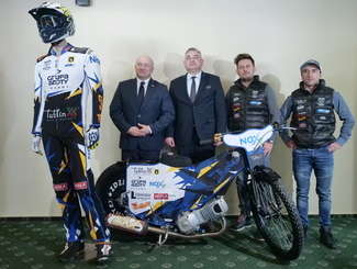 Żużlowcom brakuje tylko ładnej pogody