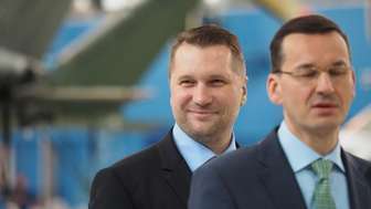 Premier Mateusz Morawiecki i wojewoda Przemysław Czarnek