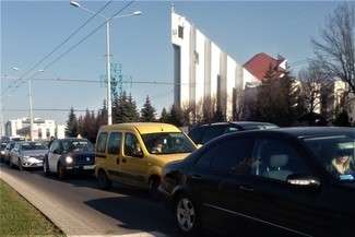 Wielki korek na Diamentowej i Jana Pawła II. Paraliż [zdjęcia, wideo]