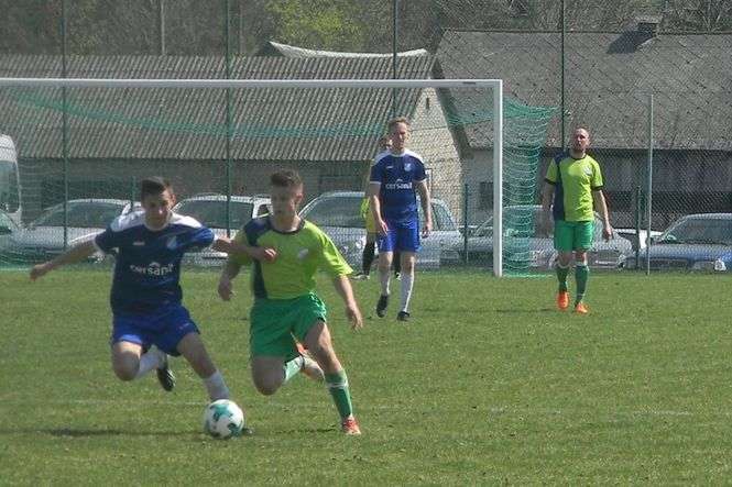 W najciekawszym meczu drugiej kolejki wiosny Brat Cukrownik Siennica Nadolna ograł Strat Krasnystaw