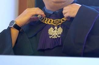 Komornik wygrał też sprawy karne, które wytoczył dziennikarzom TVN i RMF FM