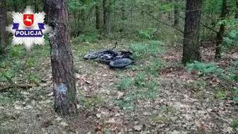 Wypadek w lesie w miejscowości Ostrówek