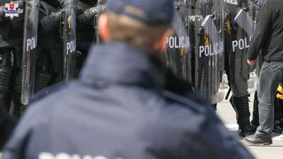 Kibice jechali na mecz w Chełmie. Pili, używali wulgaryzmów i znieważyli policjantów