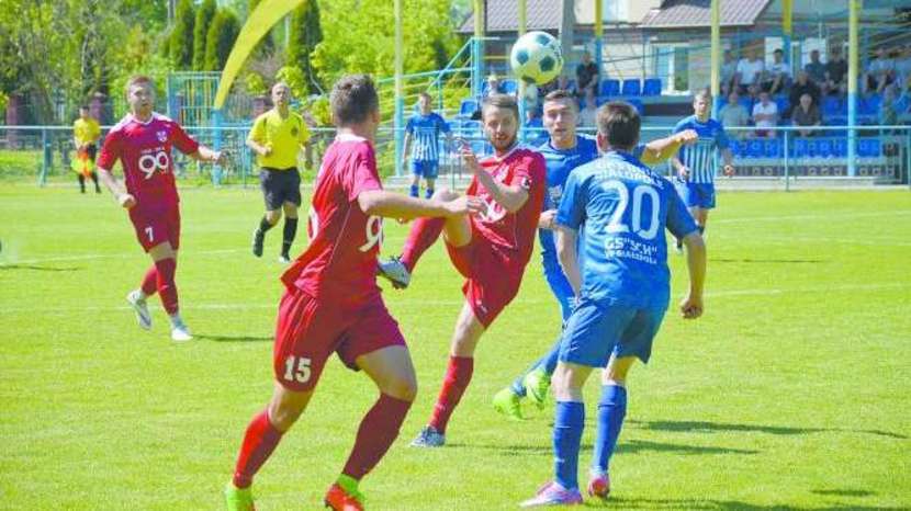 Ruch Izbica mimo że wygrywał już 2:0 ostatecznie uległ Unii Białopole 2:3<br />
