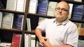 Wojciech Naja z księgarni przy Krakowskim Przedmieściu 43