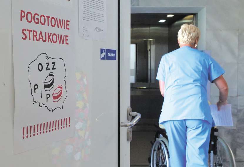 Udział w strajku zadeklarowało 900 pielęgniarek z 1200 zatrudnionych w SPSK 4