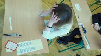 Egzamin gimnazjalny 2018 wyniki. Jak sprawdzić w internecie? Strona OKE będzie przechodzić oblężenie