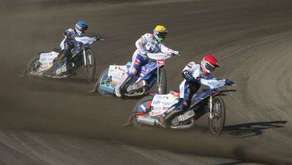 Speed Car Motor juniorami stoi