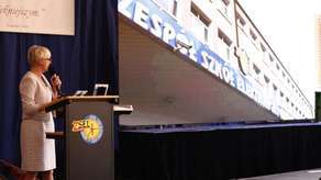 To jedna z najpopularniejszych szkół w Lublinie. Właśnie obchodzi 60-lecie [zdjęcia]