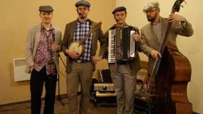 Piosenki Nohavicy, Maciejowa kapela i metalowe granie na Moście Kultury