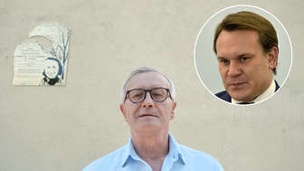 Bardzo chciałbym, aby poszukiwania archiwum w końcu się rozpoczęły – mówi Grzegorz Cel, młodszy syn Janiny Cel z domu Kuligowskiej ps. „Niusia”. Po prawej poseł PiS - Dominik Tarczyński
