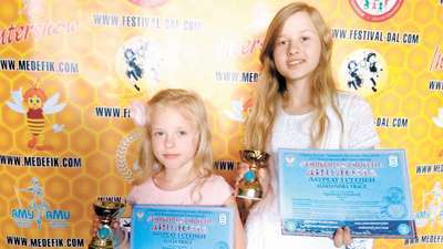 Zdolne siostry wróciły z Bułgarii z nagrodami