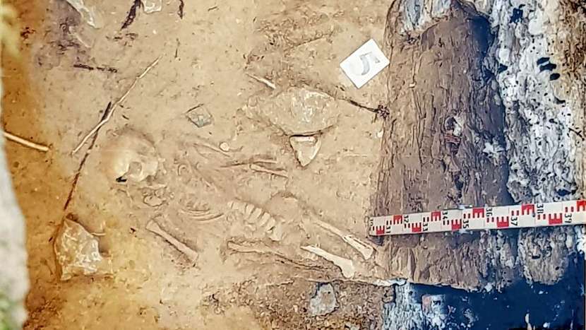 W okolicach boiska znaleziono ludzkie szczątki