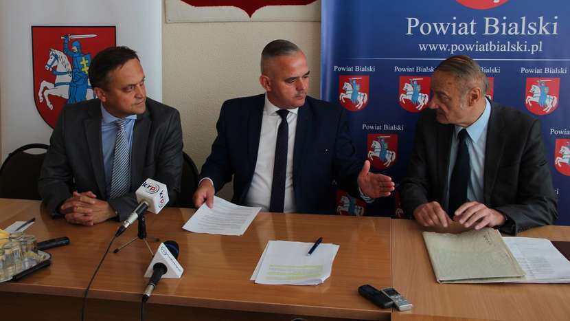 Powiat bialski zawarł porozumienie w sprawie scalenia gruntów z Wojewódzkim Biurem Geodezji w Lublinie/ fot. EB