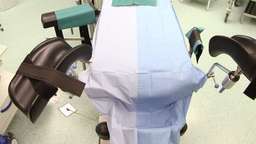 Gwałt i "inne czynności seksualne". Szokujące ustalenia policji w sprawie ginekologa