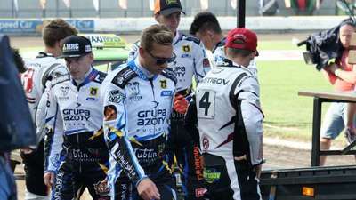 Klub chce zatrzymać Roberta Lamberta (pierwszy z lewej) i Andreasa Jonssona