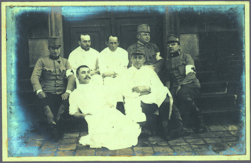 Lekarze i oficerowie (1914-1915)