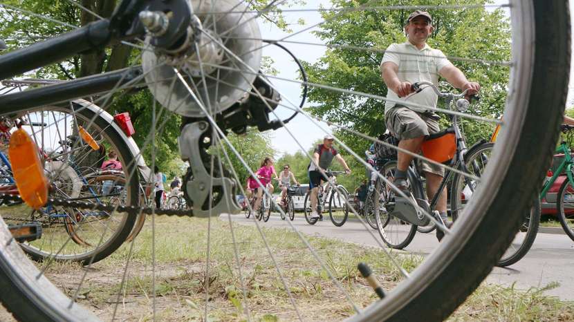 Już jesienią rowerzyści będą mogli korzystać z samoobsługowych stacji naprawy rowerów<br />
