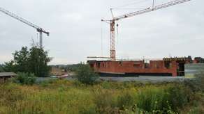 Proboszcz potwierdza, że oprócz świątyni i domu parafialnego zamierza postawić również żłobek dla 90 dzieci