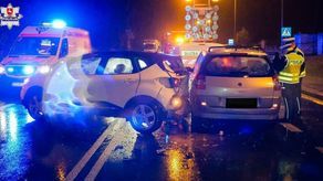 Dwa wypadki w tym samym miejscu. Cztery osoby w szpitalu