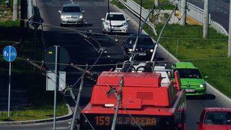 W ciągu roku energia potrzebna trolejbusowi na przejechanie kilometra zdrożała z 68 do 92 groszy