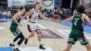 Kacper Borowski był najskuteczniejszym strzelcem w starciu z Krosnem, obok Jamesa Washingtona.