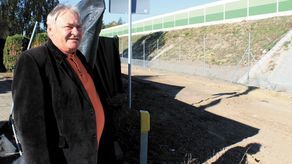 Nie śpi, bo ma ekspresówkę za płotem