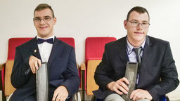 Nagrody im. prof. Z. Hołdy wręczone niepełnosprawnym, którzy protestowali w Sejmie [zdjęcia]