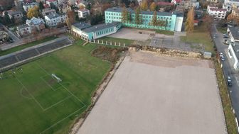 Lublin: Byli najtańsi, wygrali przetarg na budowę boiska, nie zrobili prawie nic