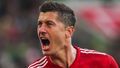 Liga Mistrzów. Demolka Bayernu i dublet Lewandowskiego