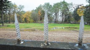 Wśród zaplanowanych inwestycji są m.in. duże projekty, realizowane przy współudziale pieniędzy w Unii Europejskiej. Wśród nich jest budowa hali basenowej i basenów przy ul. Fabrycznej za ponad 42 mln zł. Na zdjęciu: przyszły plac budowy