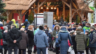 Na Jarmark Świąteczny i Wigilię Wszystkich Chełmian przyszły tłumy