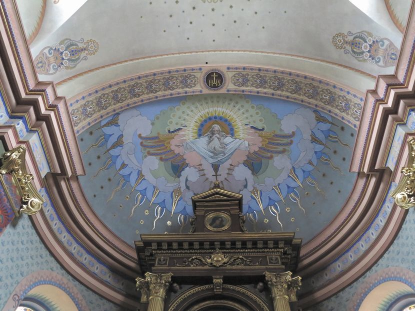 Fragment ponad 100-letniej polichromii kościoła w Głusku